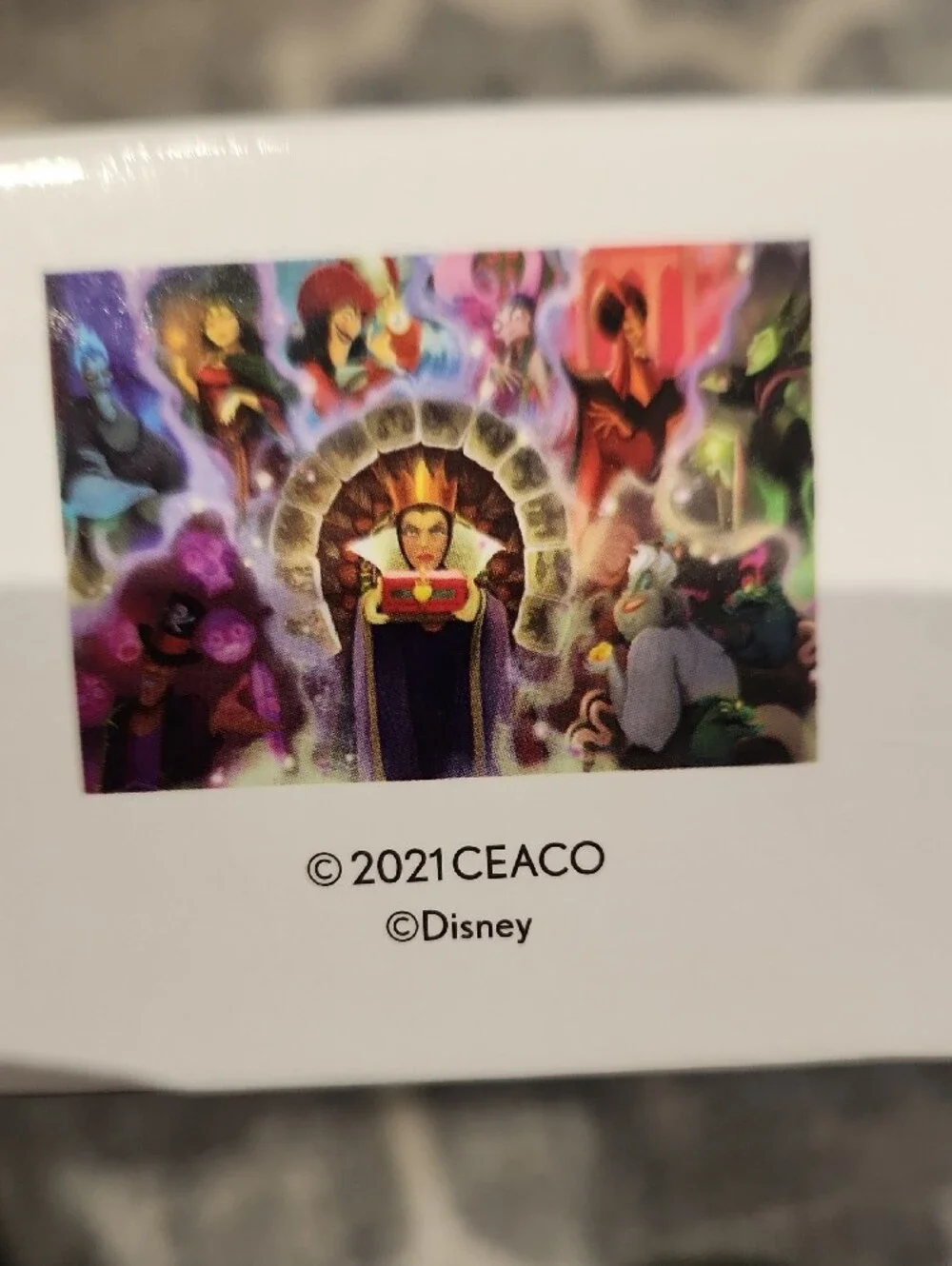 Disney Villains Puzzle — Purple, Red, Green, Blue, Black 2000 Pcs Ages 12+